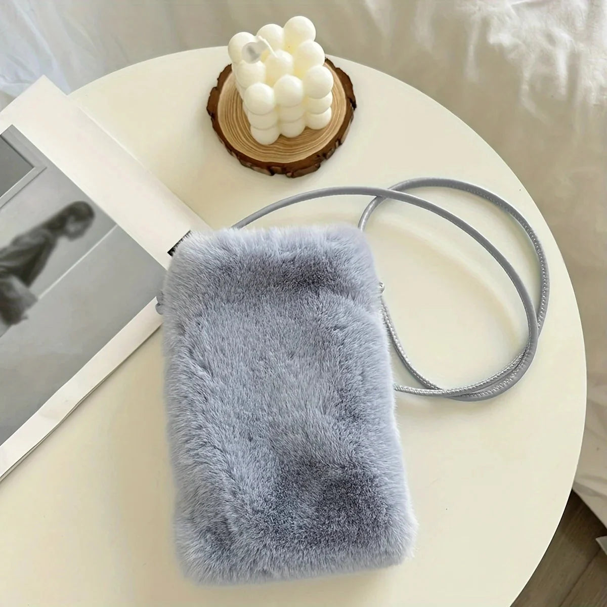 Teddy Fleece Cross Body Bag – Bild 6