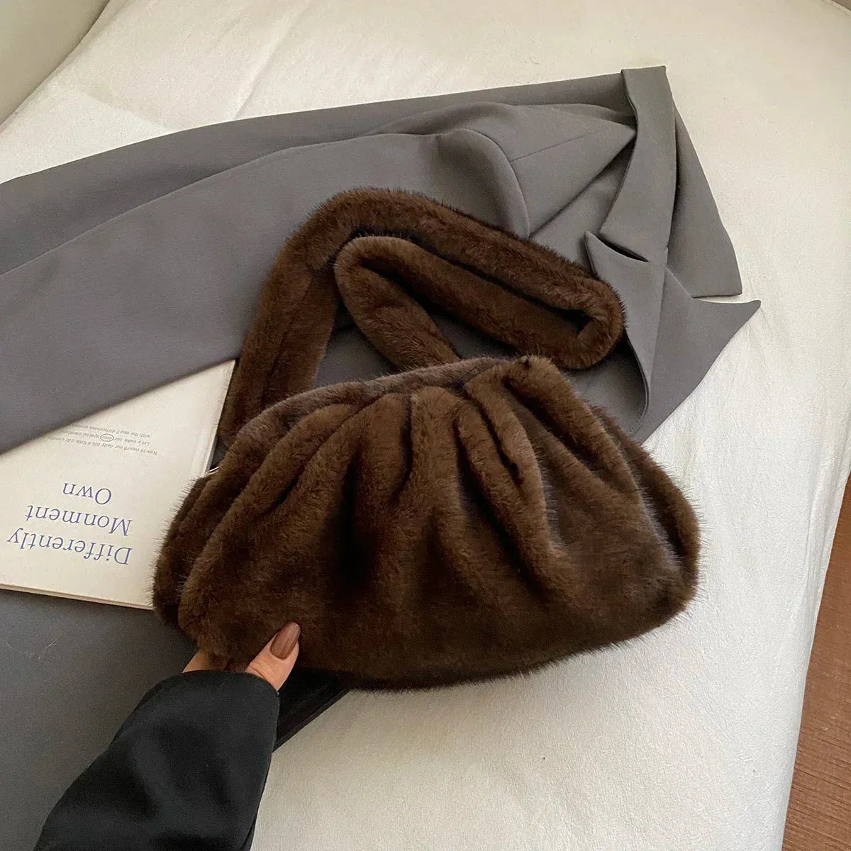 Braune Teddy Tasche – Bild 4
