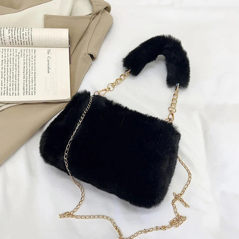 Fluffy Shoulder Bag – Bild 2