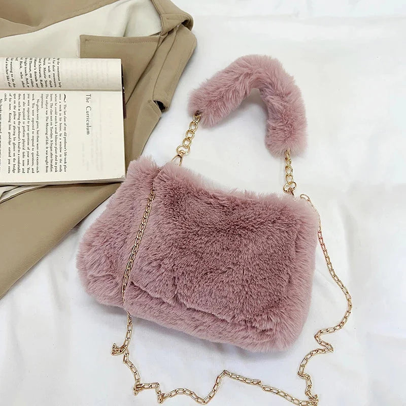 Fluffy Shoulder Bag – Bild 5