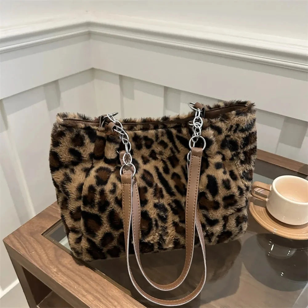 Flauschige Leoparden Tasche – Bild 3
