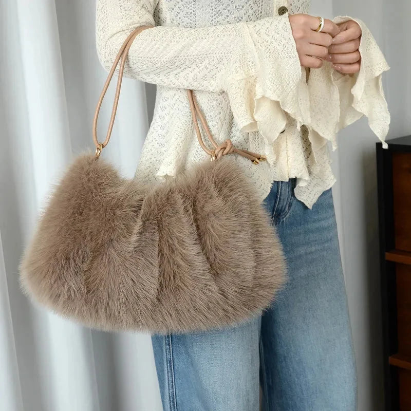 Big Fluffy Bag – Bild 5