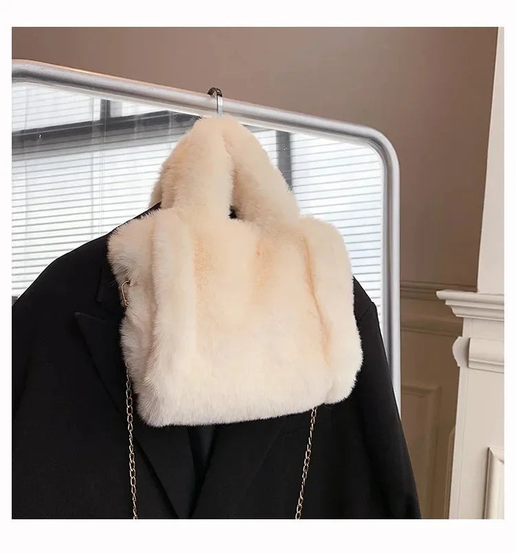 Fluffy Bag Tote – Bild 4